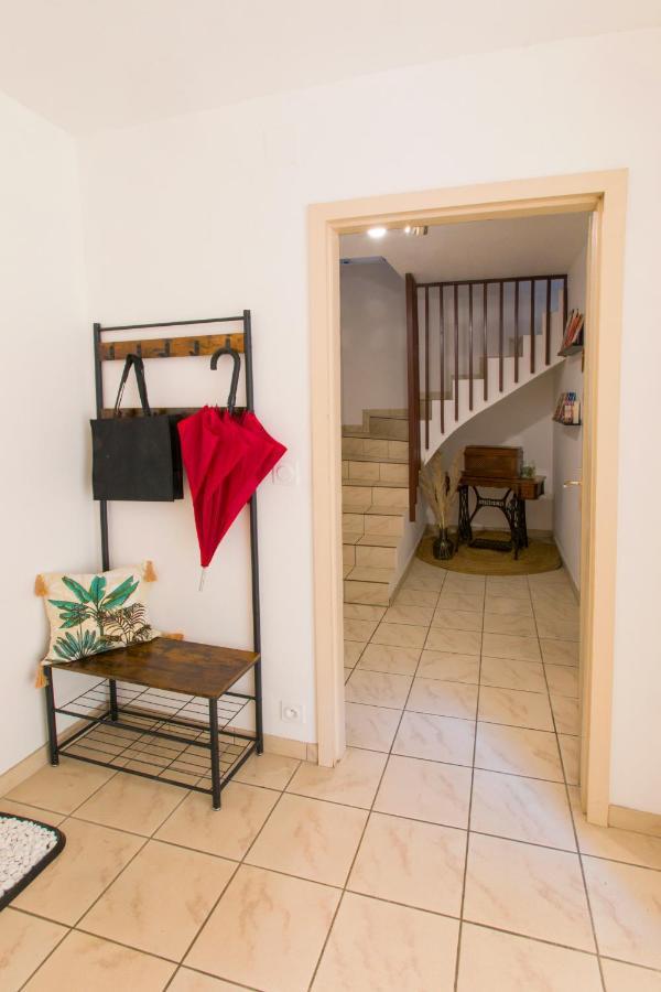 La Couronne Maison 80M2 Garage & Terrasse Sainte-Croix-en-Plaine المظهر الخارجي الصورة